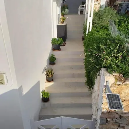 דירה Ornella's & Laura's Secret Place Livadia (Tilos)